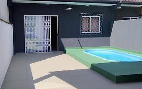 Casa A 300 Metros Do Mar Com Piscina